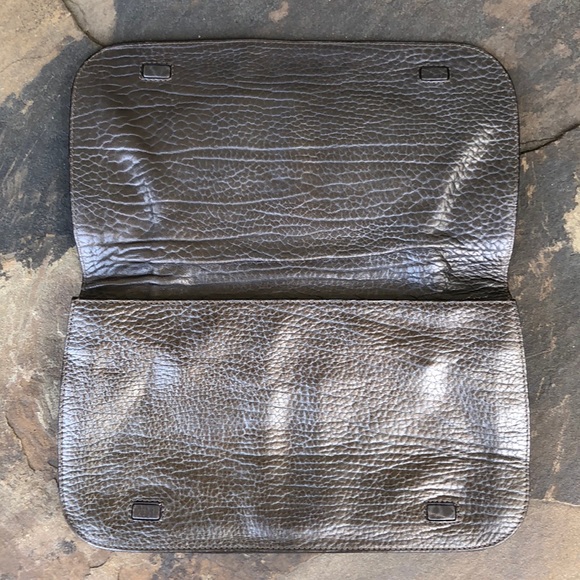 Salvatore Ferragamo pewter pebbled leather clutch - Picture 5 of 8